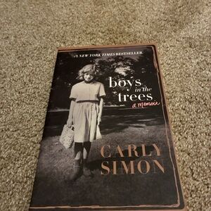Boys in the Trees: A Memoir by Carly Simon - NYT Bestseller (Paperback)
